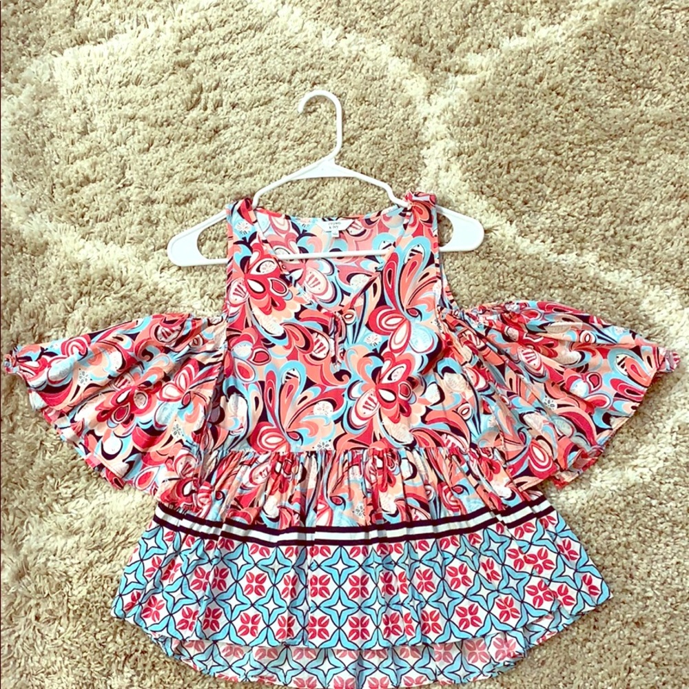 Crown & Ivy Cold Shoulder Blouse